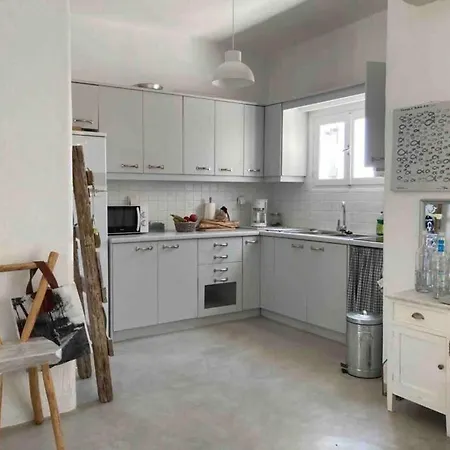 Letihome Paros Aspro Chorio